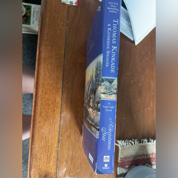 A Christmas Star by Thomas Kinkade and Katherine Spencer - Picture 3 of 3